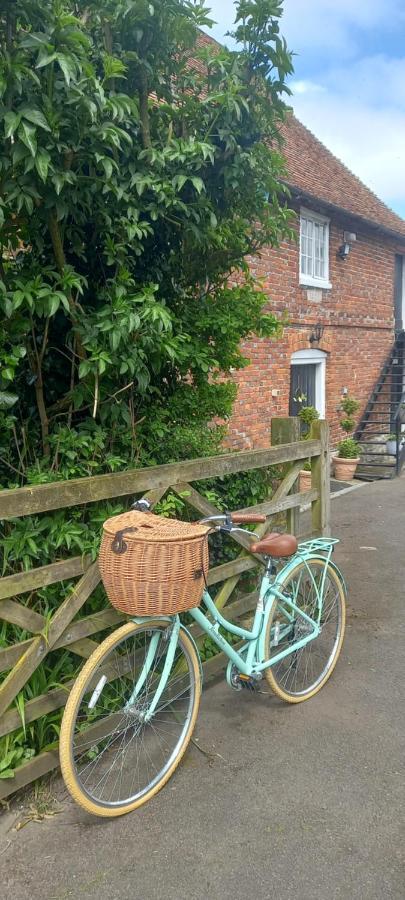 Вилла Plumpton Barn Ашфорд Экстерьер фото