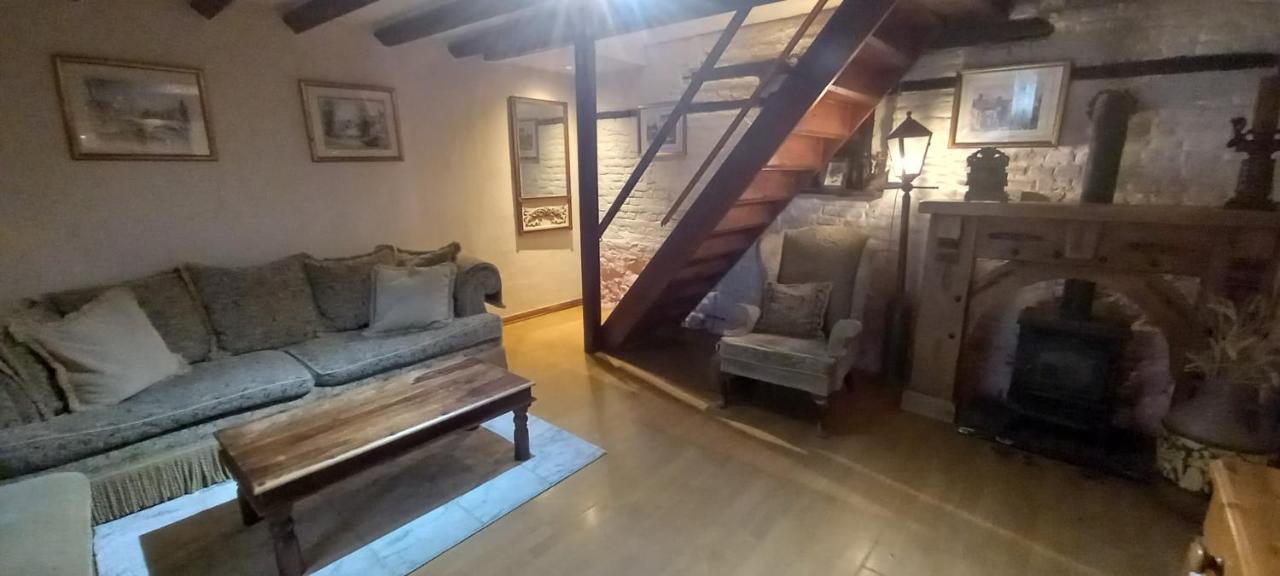 Вилла Plumpton Barn Ашфорд Экстерьер фото