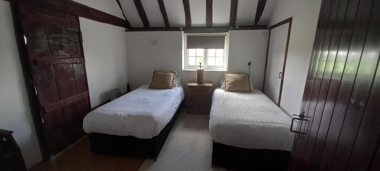 Вилла Plumpton Barn Ашфорд Экстерьер фото